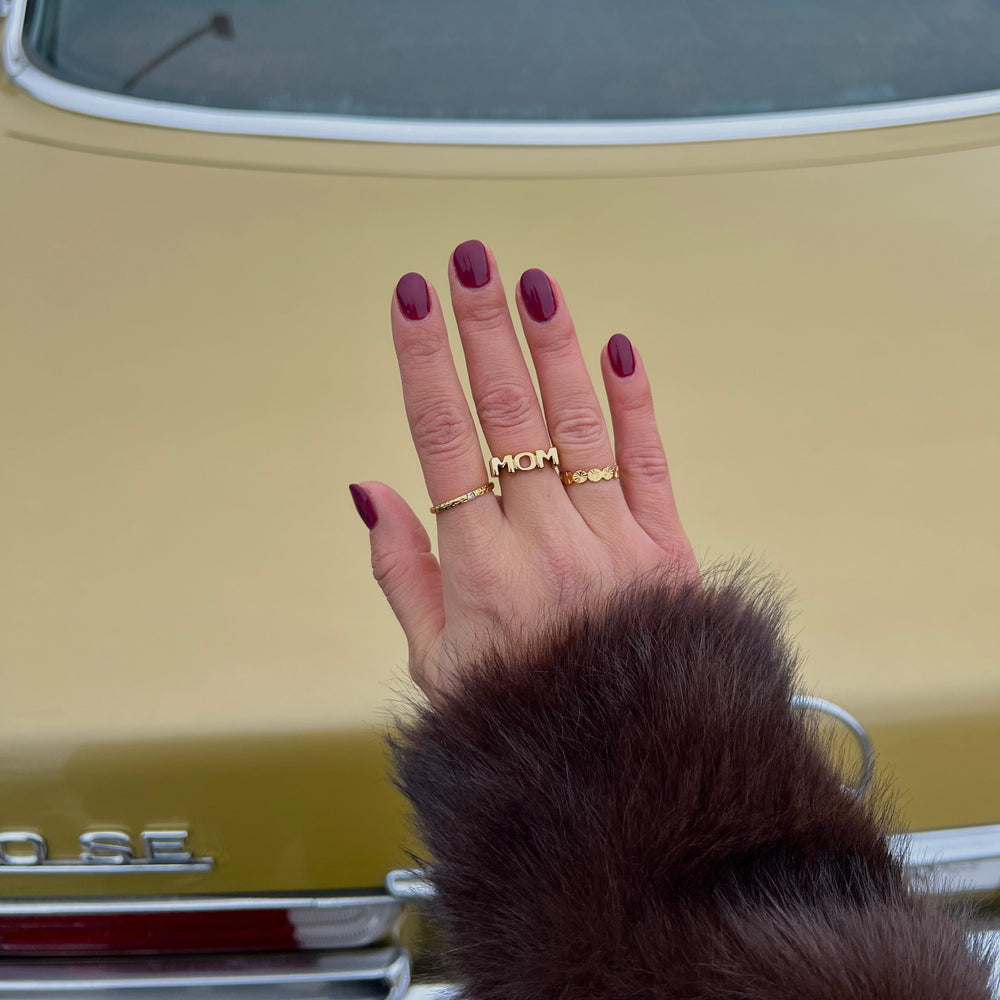 MOM Signet Ring - 18K Guldbelagt